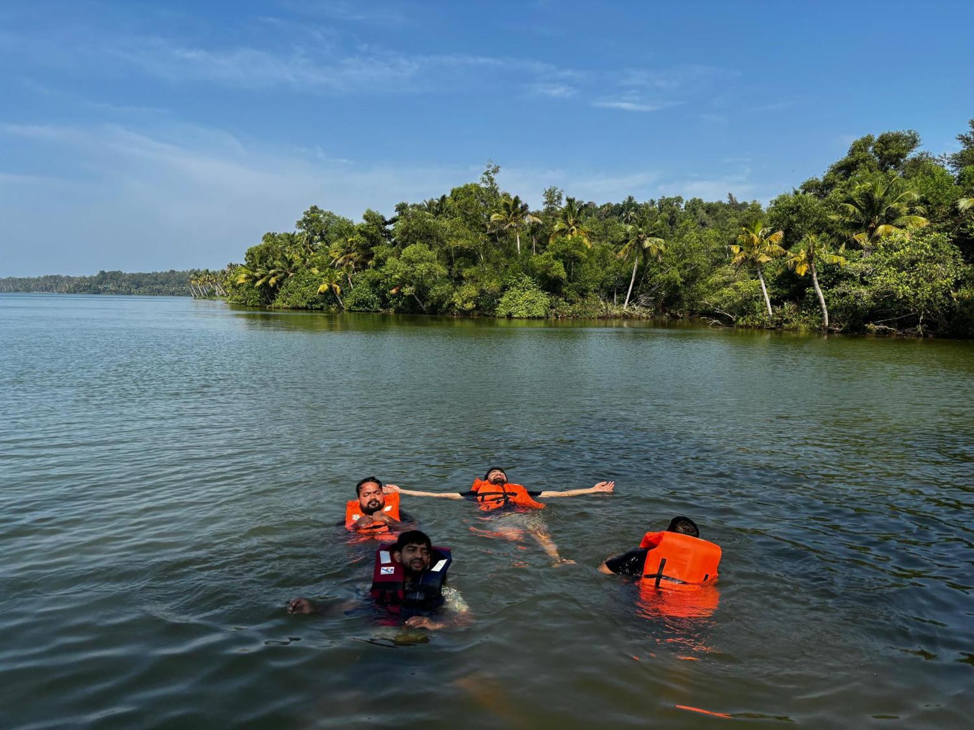 Lake Homes Varkala Exterior foto